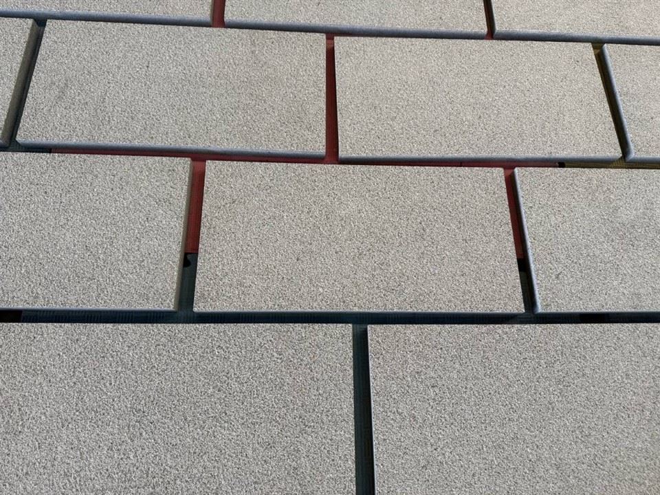 Granite G654 Project, Bushhammered Finsihing Granite G654 Project, Bushhammered Finsihing